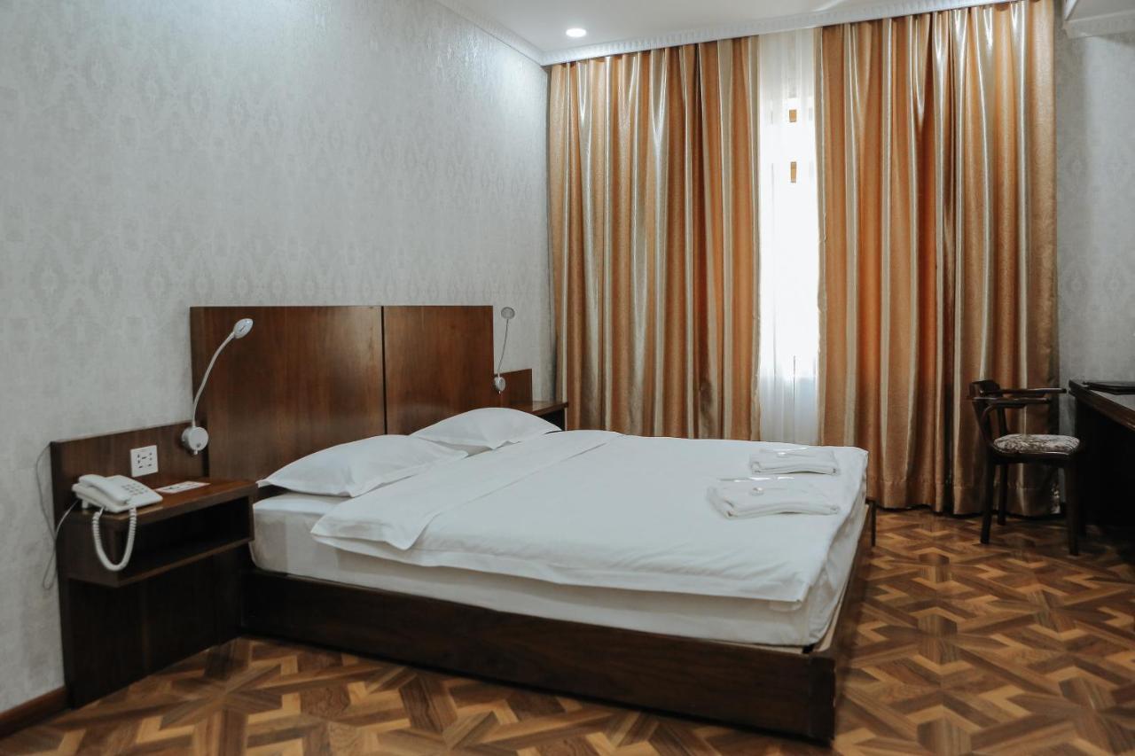 Omar Khayyam Hotel Boukhara Extérieur photo